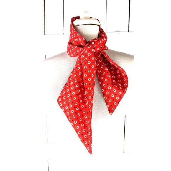 Vintage Red White Floral Long Neck Head Scarf - Etsy Vintage red white floral long neck head scarf